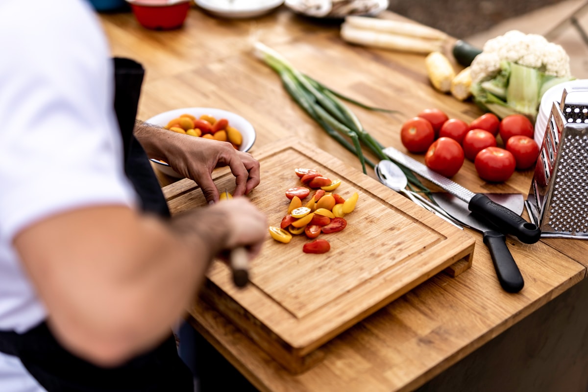 Healthy meal planning with fresh vegetables and balanced nutrition